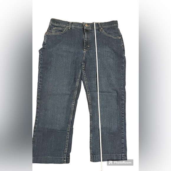 LEE RIDERS 16 P MIDRISE, STRAIGHT LEG, ANKLE (Capri) JEANS-35 Inch Waist - Picture 6 of 6